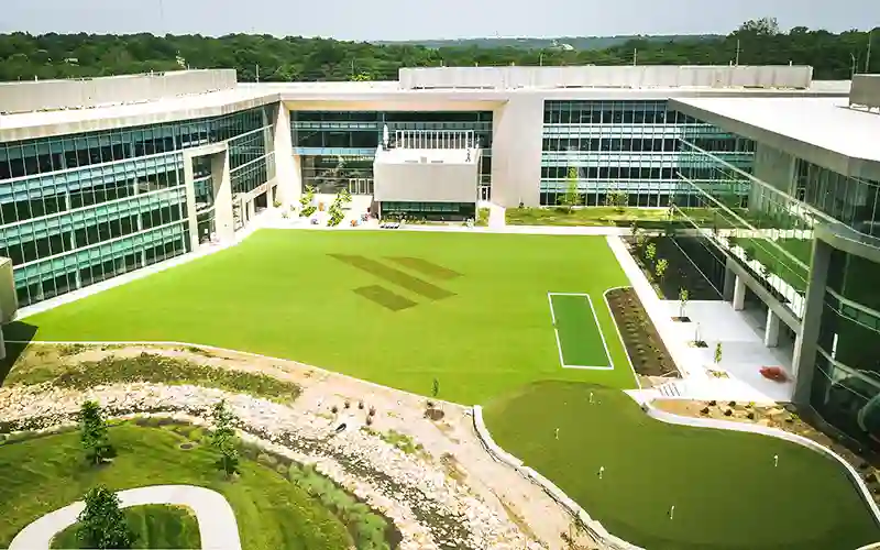 image of SYNLawn artificial grass at Kansas City Office Park