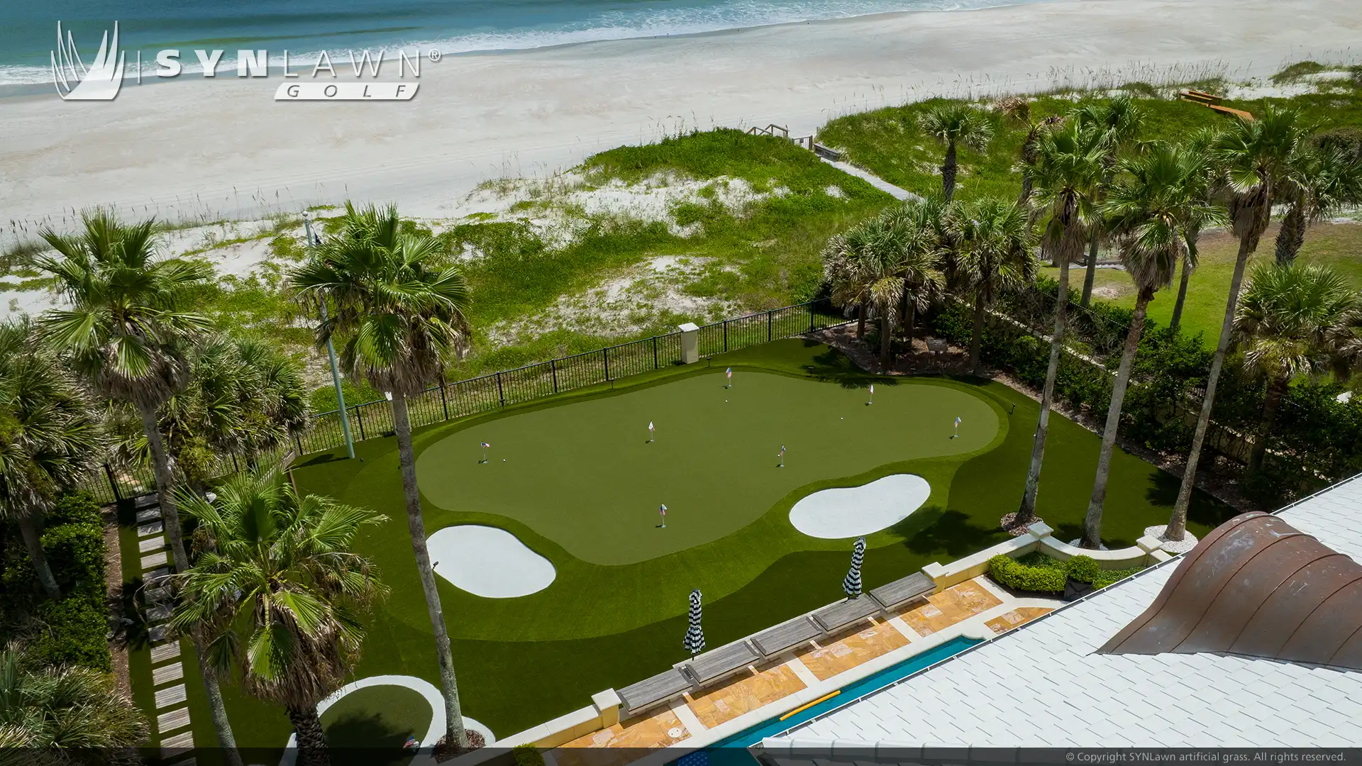 image of SYNLawn artificial grass residential putting green located at Ponte Vedra Beach St Augustine Florida